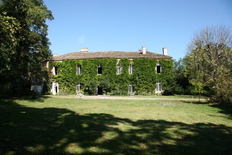 chateau