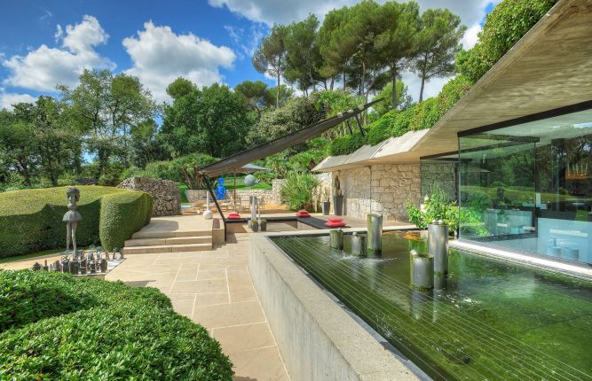 Hot property: Five glamorous villas on the Côte d’Azur from Home Hunts
