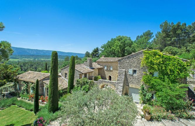 Five prestigious gite properties for sale in France