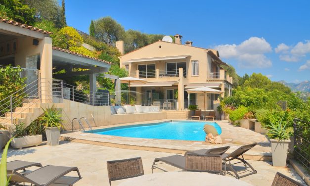 House of fun in a village in the sun – Saint Paul de Vence