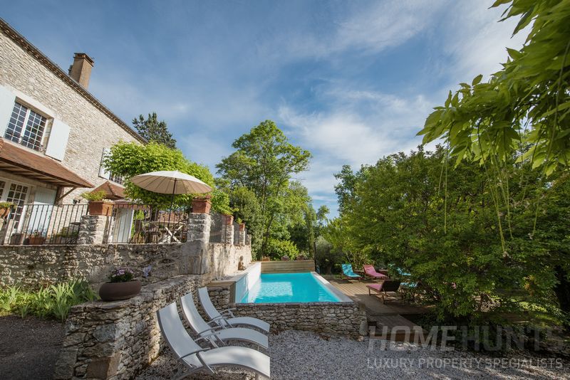 property in the dordogne