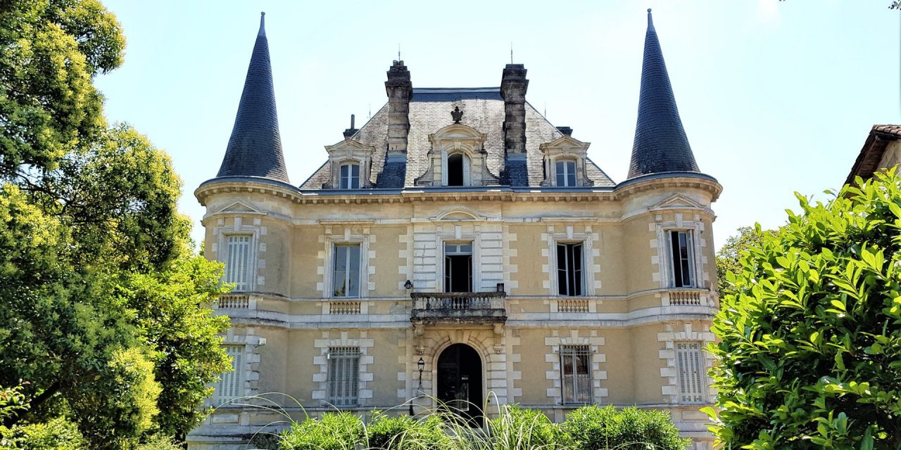 Seven extraordinary 18th century chateaux for sale in France