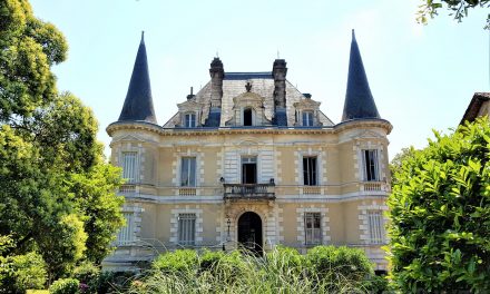 Seven extraordinary 18th century chateaux for sale in France