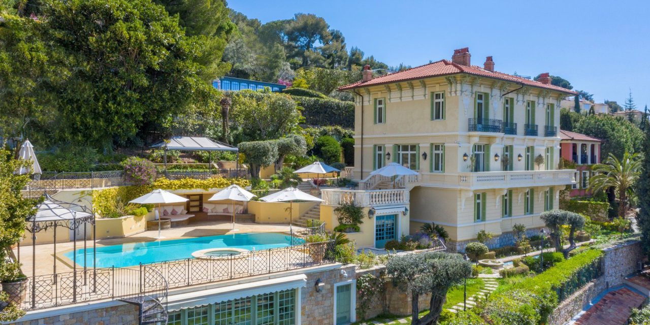 Take a peek inside these super luxury villas on the French Riviera