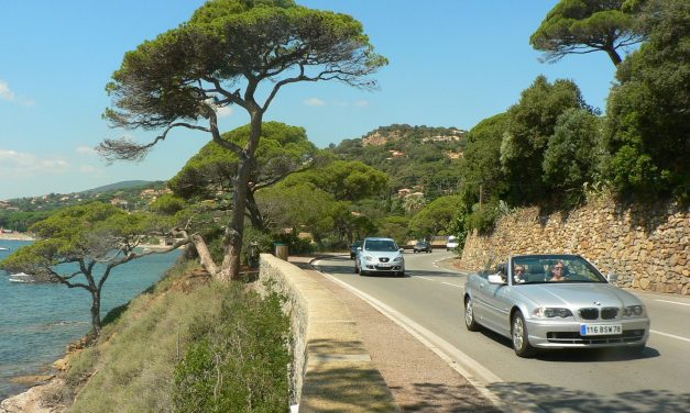 A must-do “Tour of the Côte d’Azur” and some eye-catching Riviera properties for sale