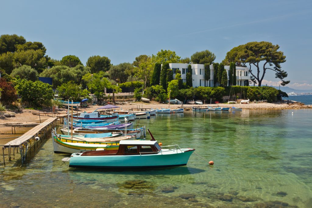 homes by the sea in France