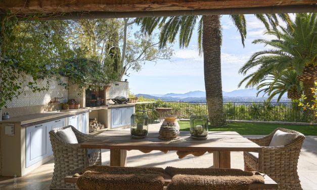 Five prestigious properties to discover inland on the French Riviera 