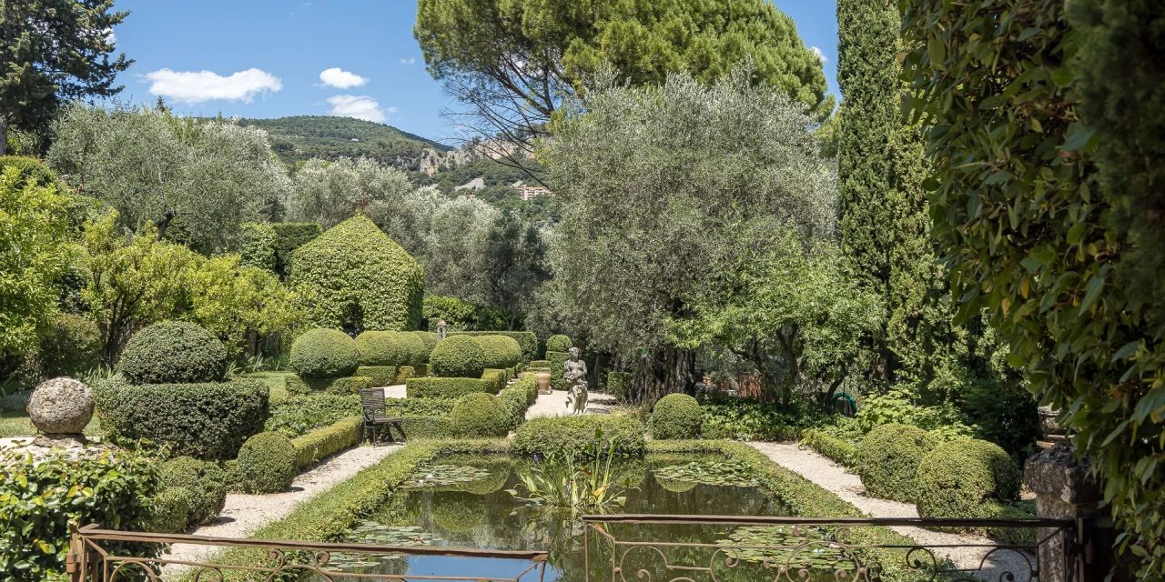 Five Luxury Properties in France with Amazing Gardens