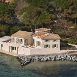 The Art of Finding the Exceptional: Inside the World of Luxury Property Search